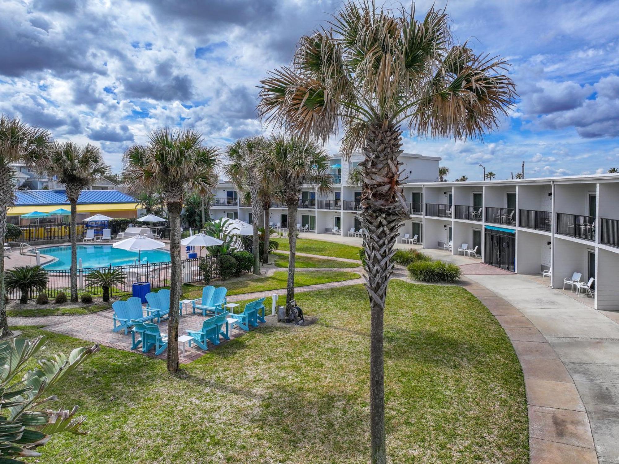 Seahorse Oceanfront Inn Neptune Beach Exterior foto