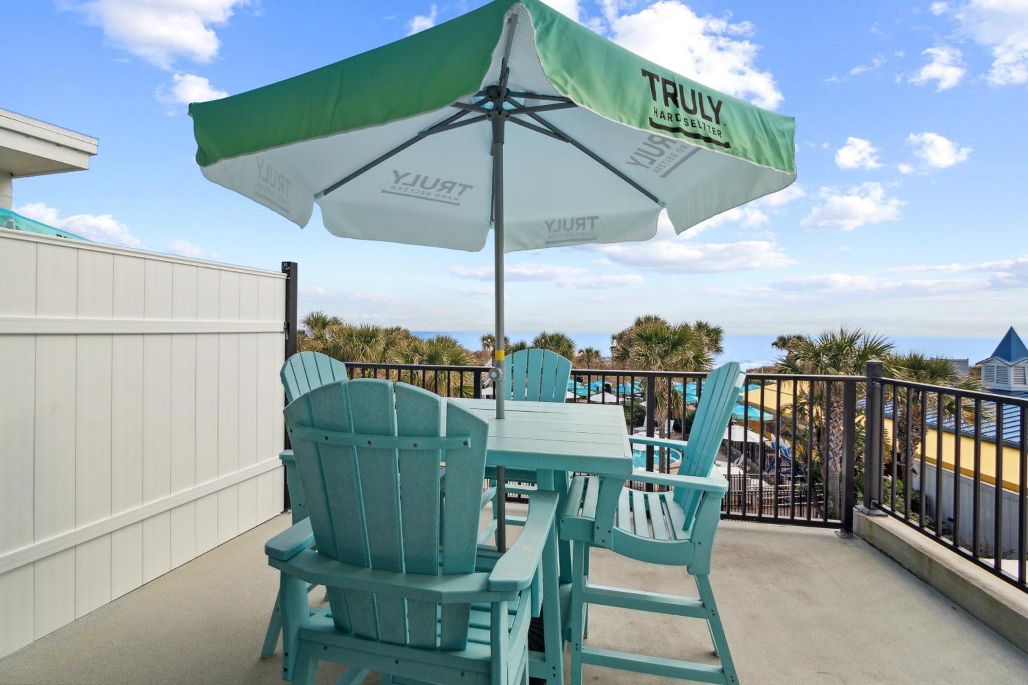 Seahorse Oceanfront Inn Neptune Beach Exterior foto